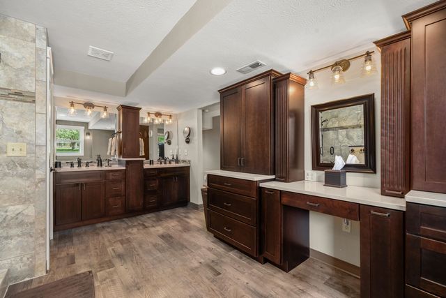 11816 W SEVEN MILE Rd, Spokane, WA 99224