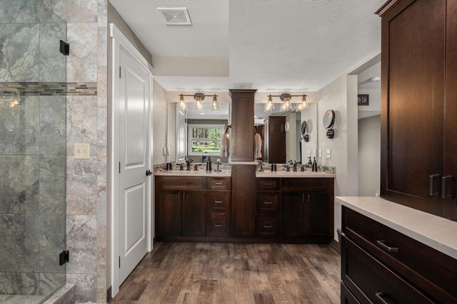 11816 W SEVEN MILE Rd, Spokane, WA 99224