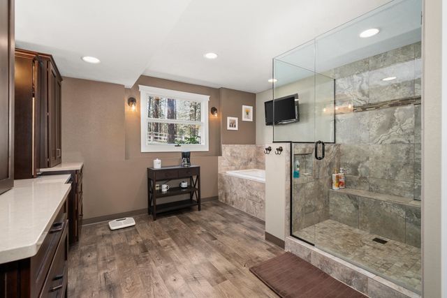 11816 W SEVEN MILE Rd, Spokane, WA 99224