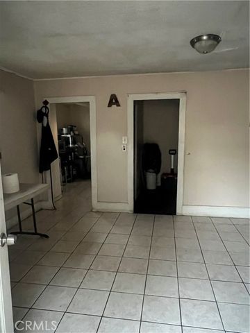 586 W Center Street, Pomona, CA 91768