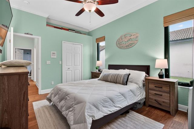 820 SAND PINE DRIVE NE, St Petersburg, FL 33703