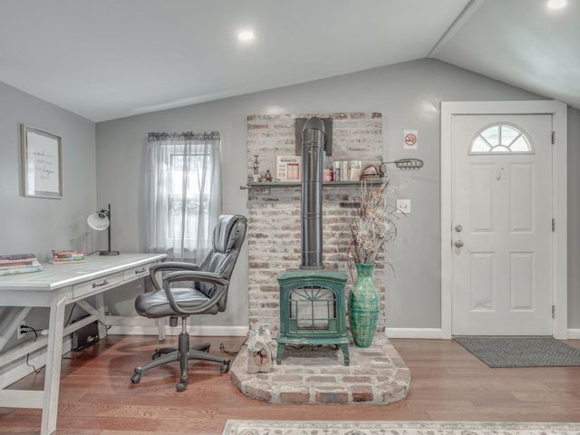 08 Useadoor, Middleton, MA 01949