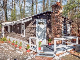08 Useadoor, Middleton, MA 01949