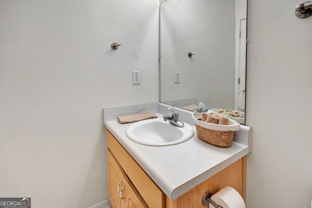 132 McKenzie Court, Stockbridge, GA 30281