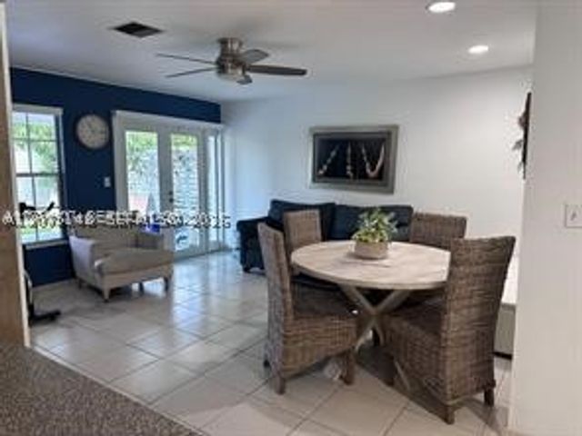 6174 W 14th Ct 1, Hialeah, FL 33012