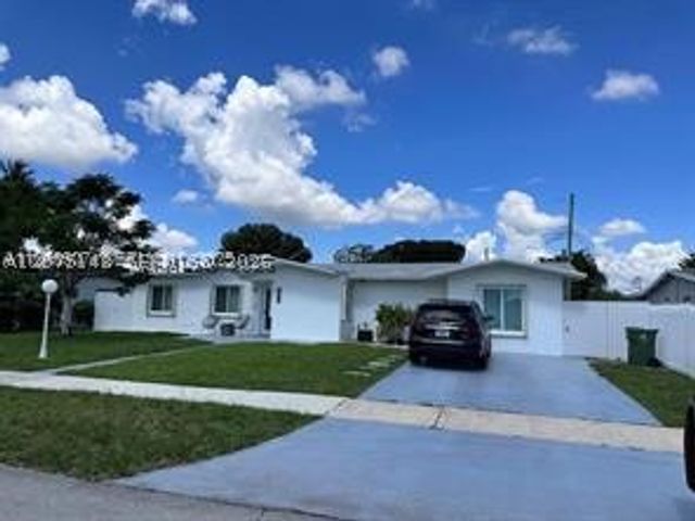 6174 W 14th Ct 1, Hialeah, FL 33012