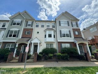 423 Madison Avenue, Cary, NC 27513
