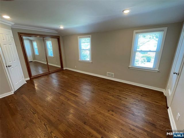 544 Oritani Place, Teaneck, NJ 07666
