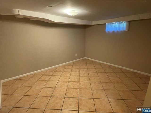 544 Oritani Place, Teaneck, NJ 07666