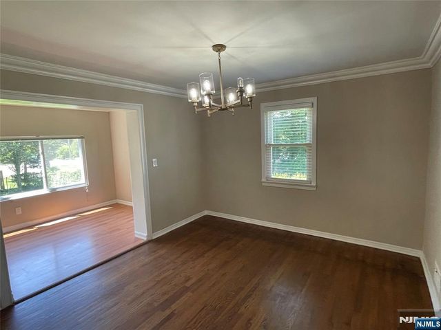 544 Oritani Place, Teaneck, NJ 07666