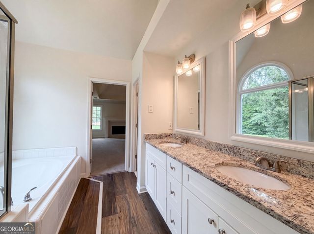 4141 Stillwater Point, Ellenwood, GA 30294