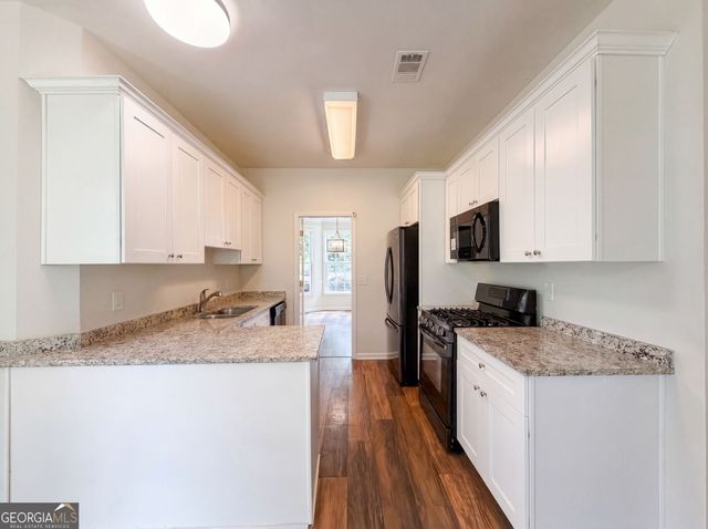 4141 Stillwater Point, Ellenwood, GA 30294