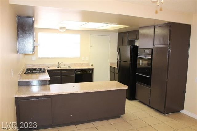 2894 Karen Avenue, Las Vegas, NV 89121