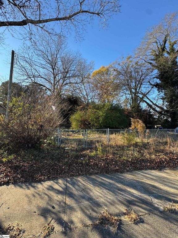 329 Prince Perry Road, Easley, SC 29640