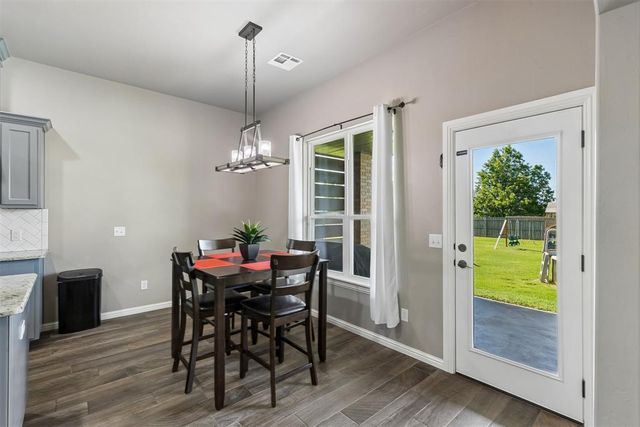 12616 SW 28th Street, Yukon, OK 73099