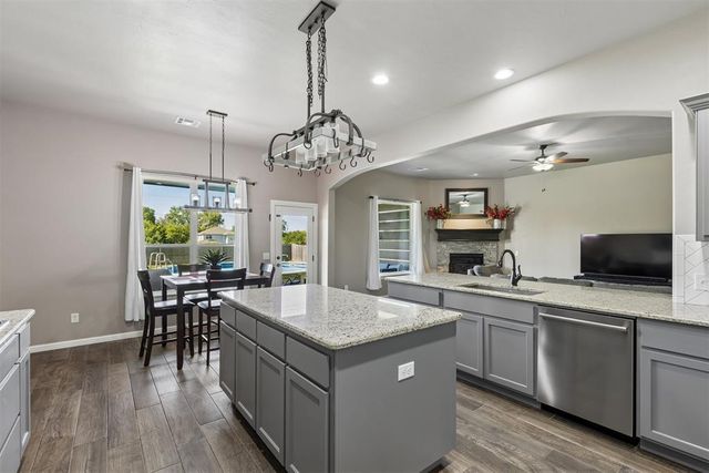 12616 SW 28th Street, Yukon, OK 73099