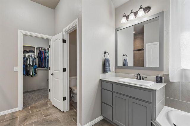 12616 SW 28th Street, Yukon, OK 73099