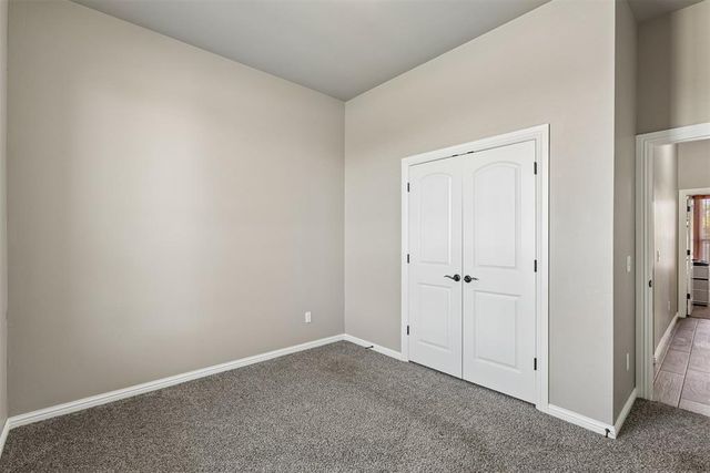 12616 SW 28th Street, Yukon, OK 73099