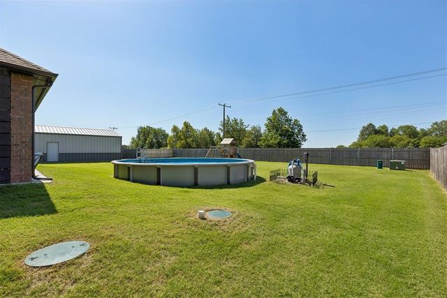 12616 SW 28th Street, Yukon, OK 73099