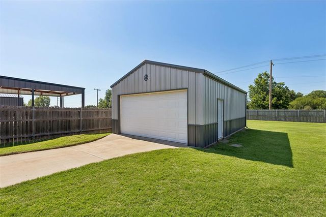 12616 SW 28th Street, Yukon, OK 73099