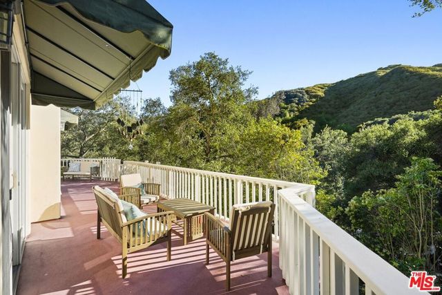 774 Old Topanga Canyon Road, Topanga, CA 90290