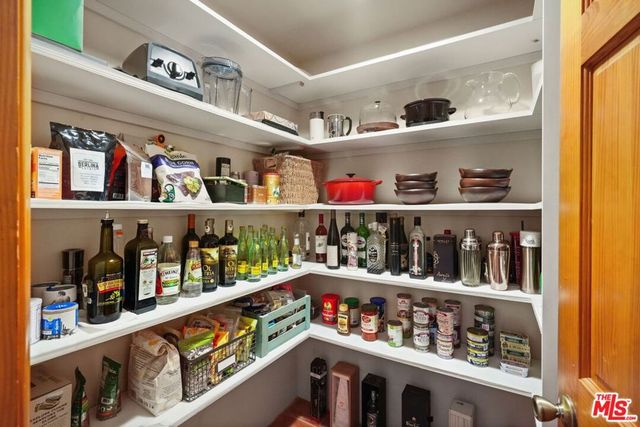 774 Old Topanga Canyon Road, Topanga, CA 90290