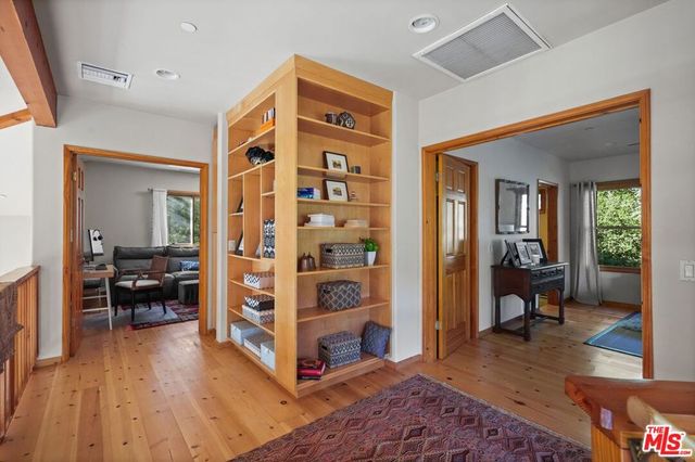 774 Old Topanga Canyon Road, Topanga, CA 90290