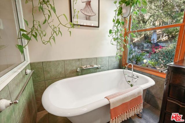 774 Old Topanga Canyon Road, Topanga, CA 90290