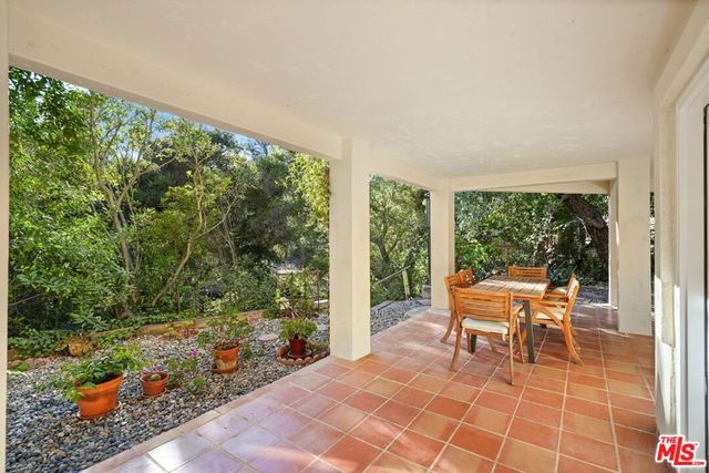774 Old Topanga Canyon Road, Topanga, CA 90290
