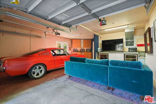 774 Old Topanga Canyon Road, Topanga, CA 90290