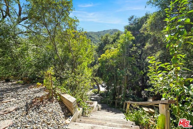 774 Old Topanga Canyon Road, Topanga, CA 90290