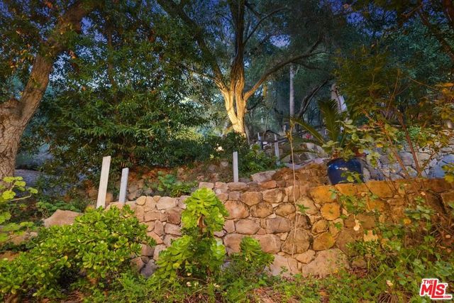 774 Old Topanga Canyon Road, Topanga, CA 90290