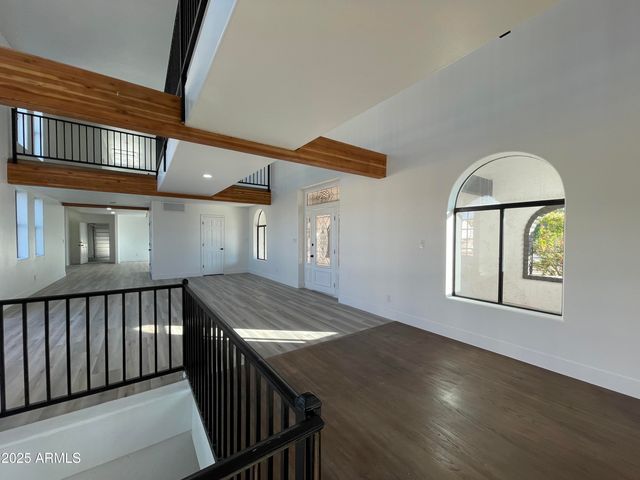 8200 W Orange Avenue, Glendale, AZ 85303