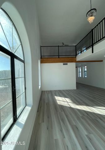 8200 W Orange Avenue, Glendale, AZ 85303