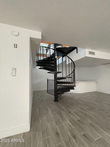 8200 W Orange Avenue, Glendale, AZ 85303