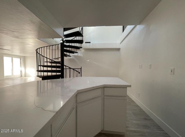 8200 W Orange Avenue, Glendale, AZ 85303