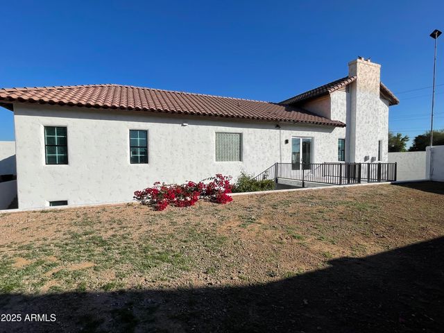 8200 W Orange Avenue, Glendale, AZ 85303