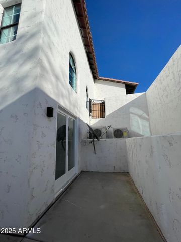 8200 W Orange Avenue, Glendale, AZ 85303