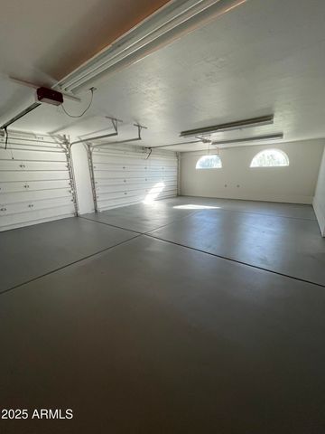 8200 W Orange Avenue, Glendale, AZ 85303