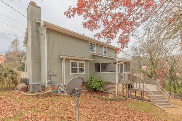 3609 Glen Oaks Drive, East Ridge, TN 37412