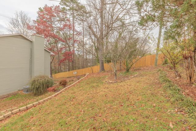 3609 Glen Oaks Drive, East Ridge, TN 37412