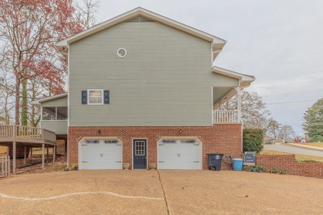 3609 Glen Oaks Drive, East Ridge, TN 37412