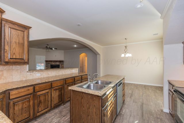 3709 SPRINGFIELD Avenue, Amarillo, TX 79118