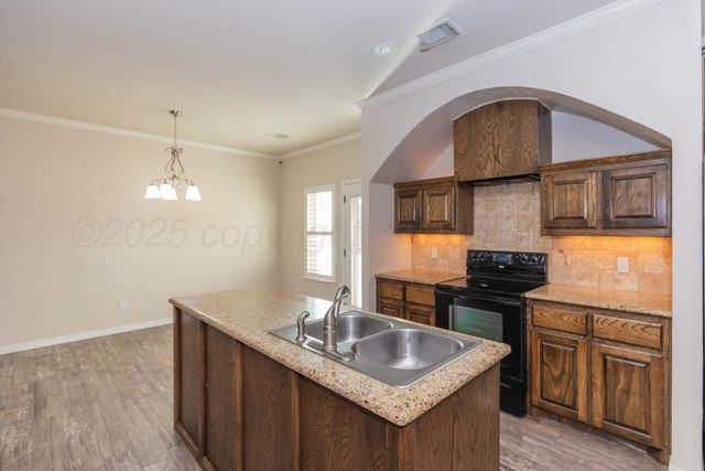 3709 SPRINGFIELD Avenue, Amarillo, TX 79118