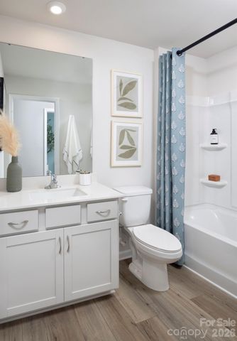 7539 Hodges Meadow Lane, Charlotte, NC 28213