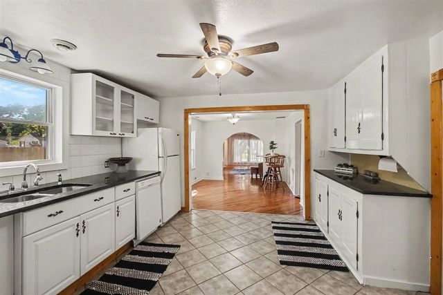 1234 Langeland Avenue, Muskegon, MI 49442