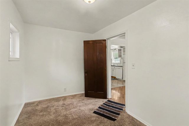 1234 Langeland Avenue, Muskegon, MI 49442
