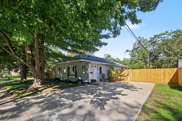 1234 Langeland Avenue, Muskegon, MI 49442