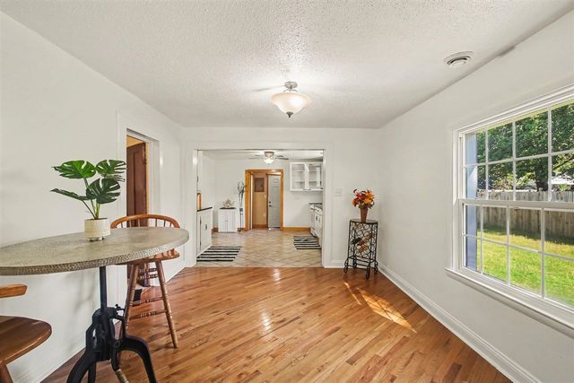 1234 Langeland Avenue, Muskegon, MI 49442