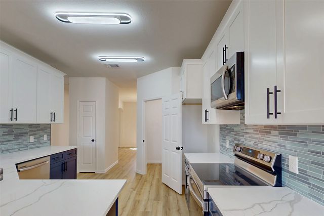 12629 Black Cherry Lane, Fort Worth, TX 76040